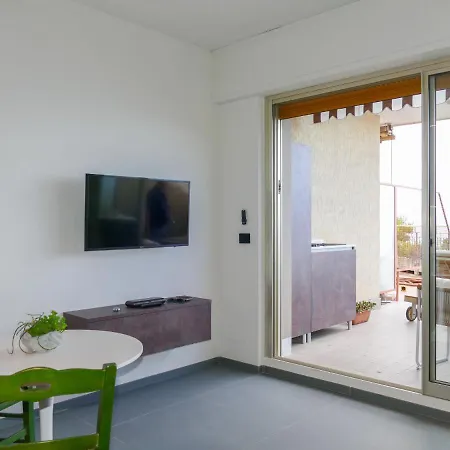 Nautilus By Interhome * Vintimille